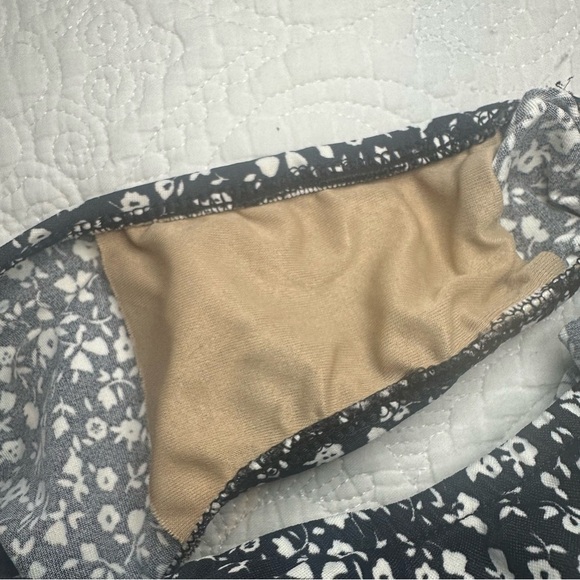 Pacific Connections Vintage 90s/00s Floral One Piece. Size: Small. - Picture 7 of 7